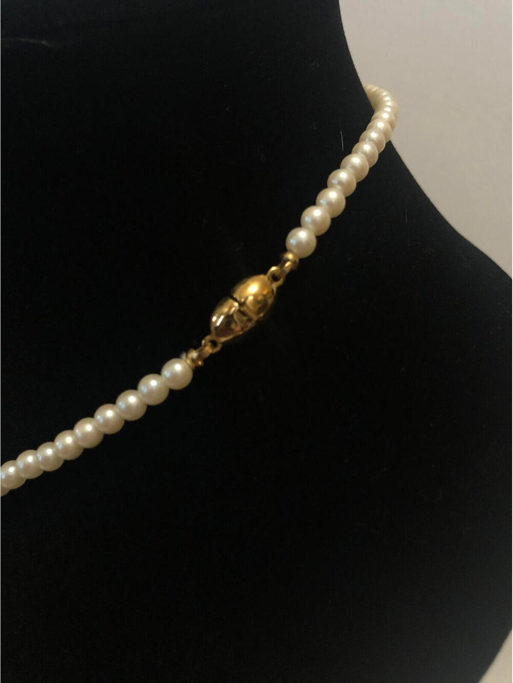 #04 Monet Vintage Goldtone 16" Purple Stone Station Faux Pearl Necklace View 3